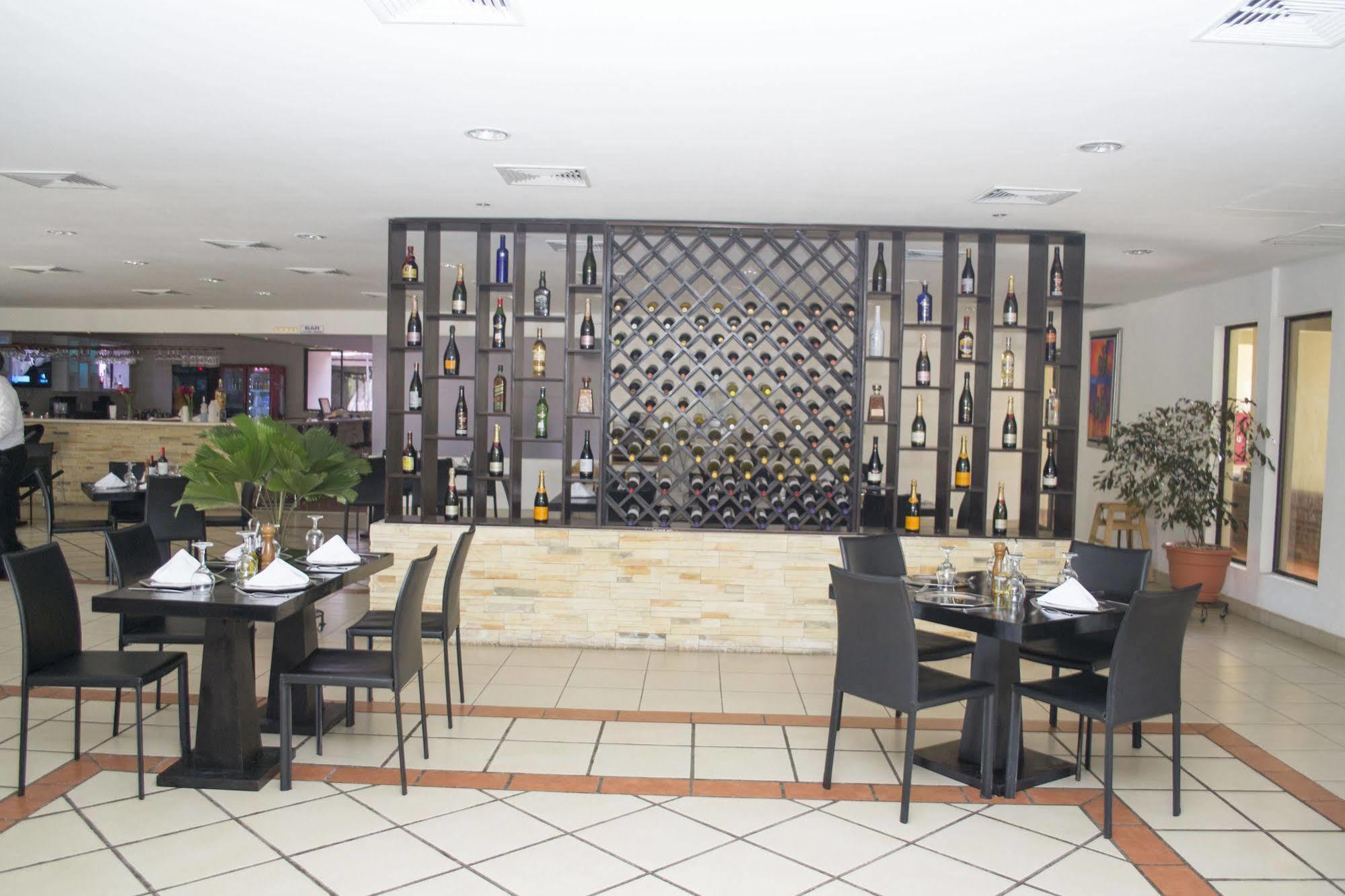 Farallones Hotel 치난데가 외부 사진